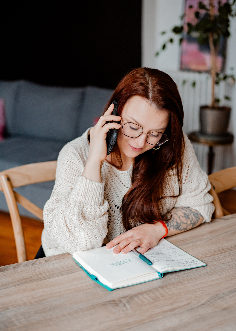 Adina Guerry : doula & accompagnante holistique de parcours de vie. Accompagnement à distance