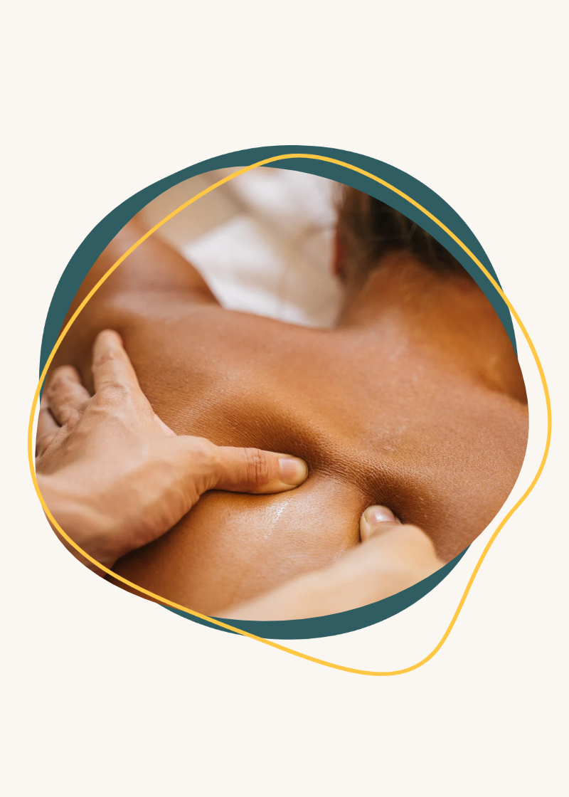 Massage énergétique : Massage intuitif à l'huile chaude + soin énergétique. Proche Clermont-Ferrand et Riom dans le Puy-de-Dôme (63)
